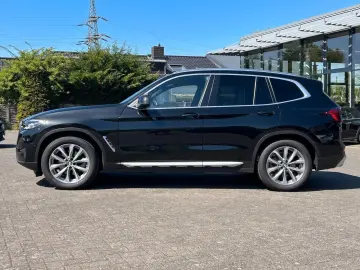 X3 xDrive 20 i Aut. / Glasdach / Standheizung