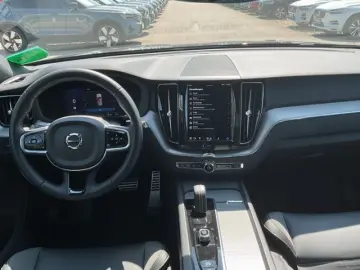 XC60 T6 R Design Plug-In AWD AHK ACC 360°