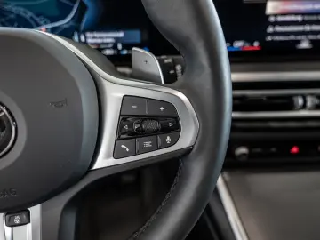 318i Touring M-Sport FACEL. PANO AHK HUD 360°