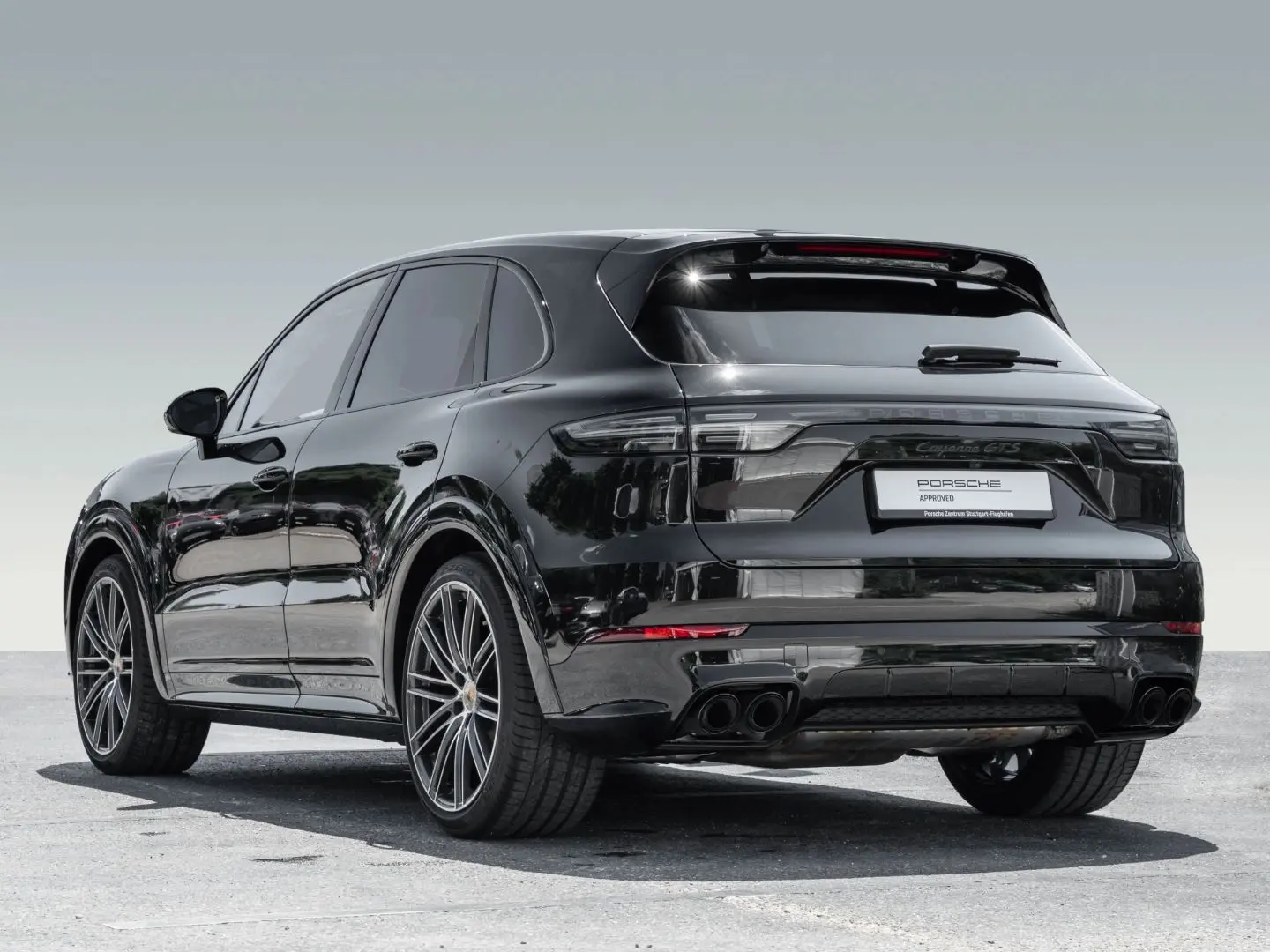 Cayenne GTS SportDesign Paket PDCC 22-Zoll HUD