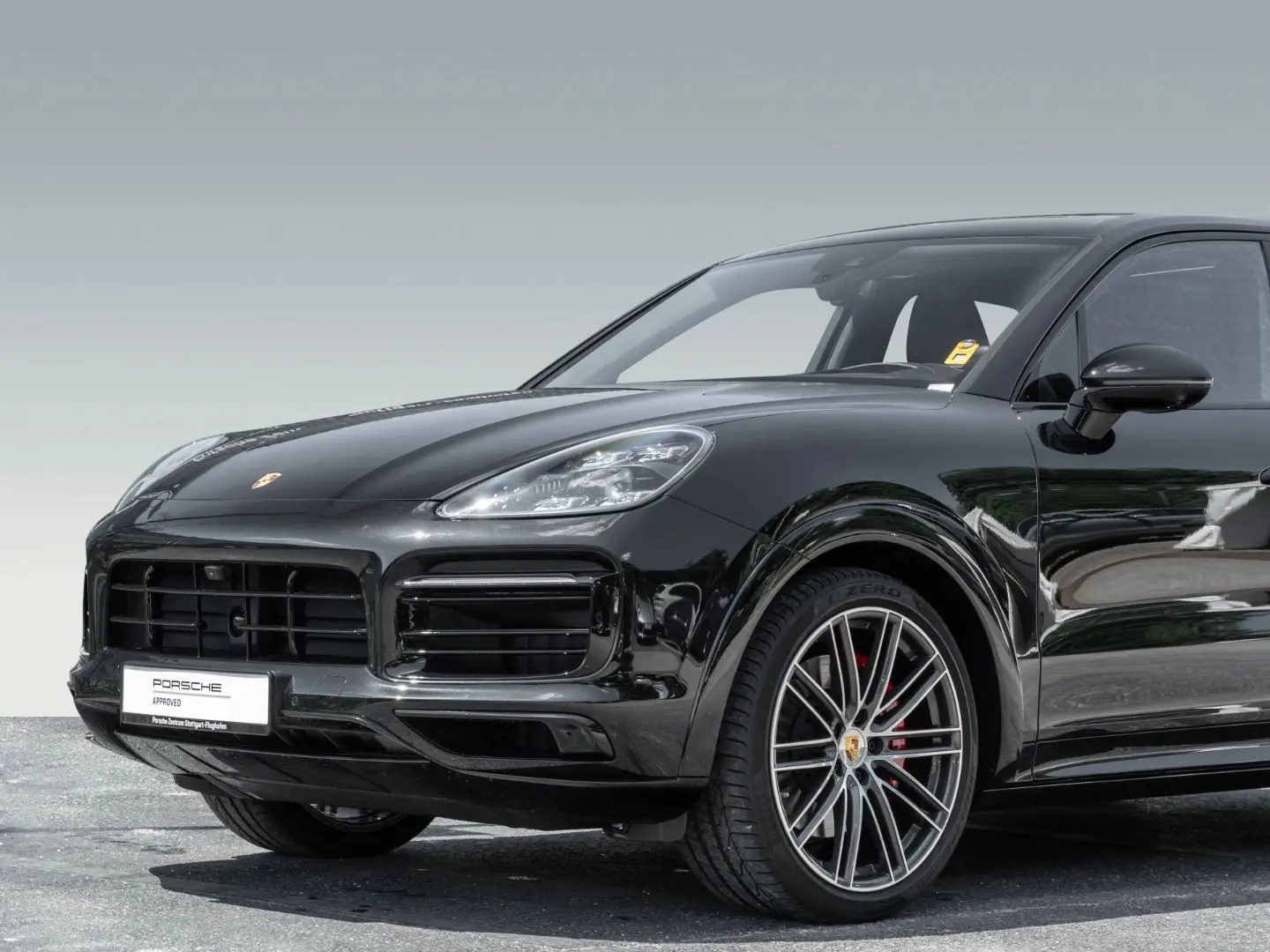Cayenne GTS SportDesign Paket PDCC 22-Zoll HUD