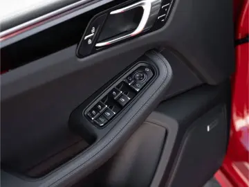 Macan S 21-Zoll Surround View Sport Chrono Paket