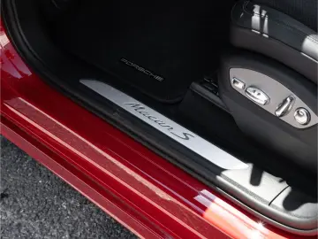 Macan S 21-Zoll Surround View Sport Chrono Paket