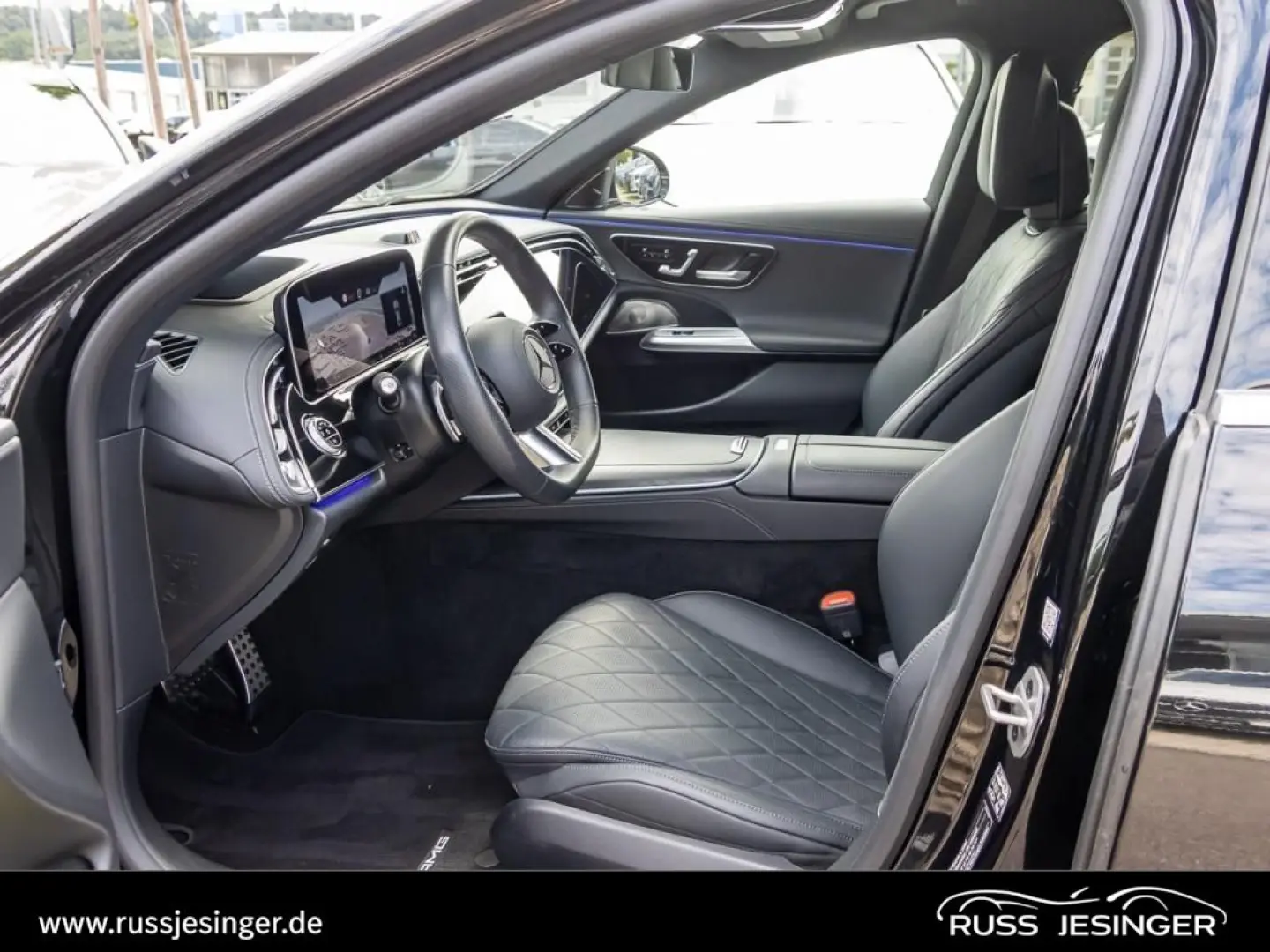 E 400 e 4M AMG Line *LED*AHK*360*Distr*HUD*Memo*