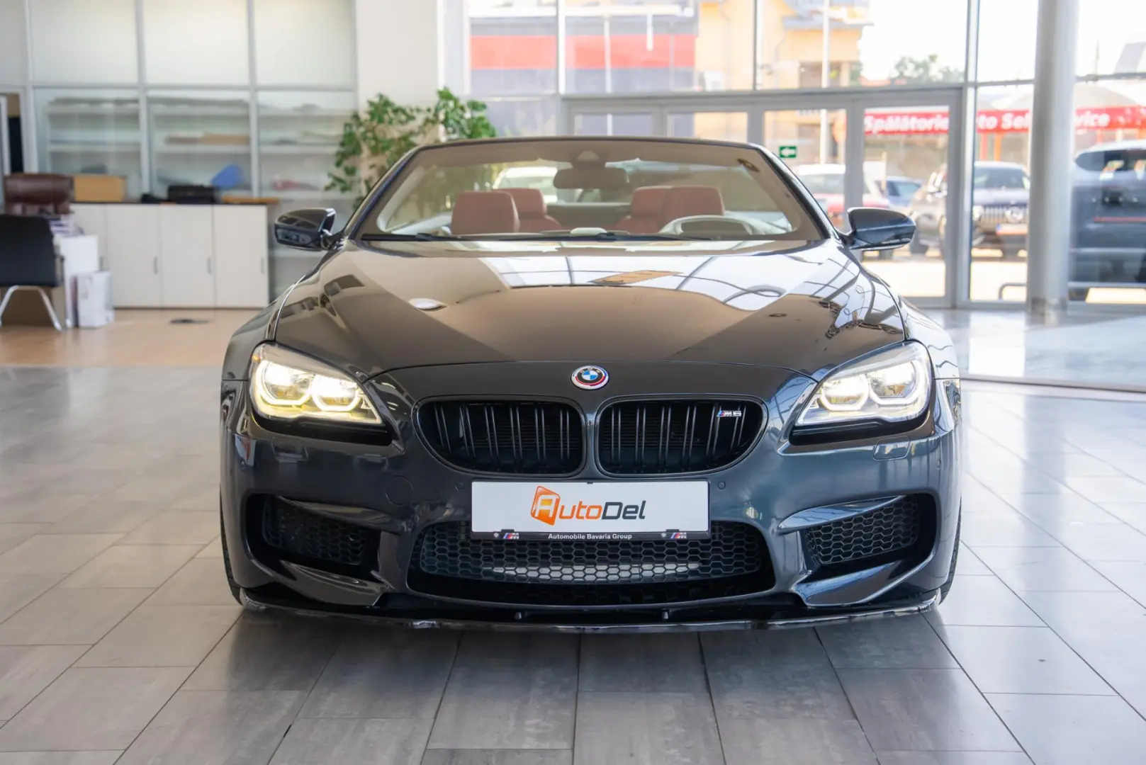 BMW M6 Cabrio 4.4 V8