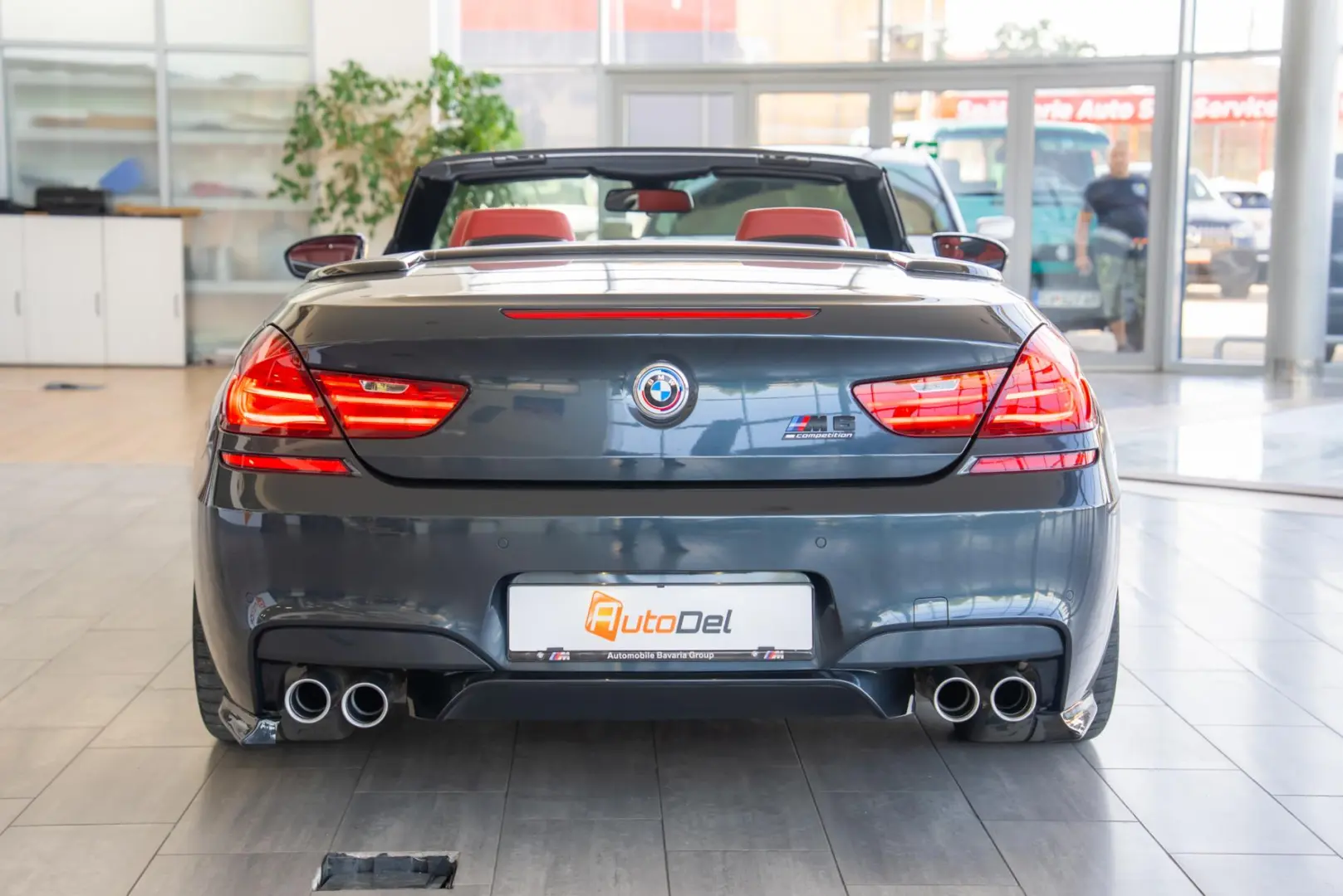 BMW M6 Cabrio 4.4 V8