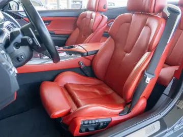 BMW M6 Cabrio 4.4 V8