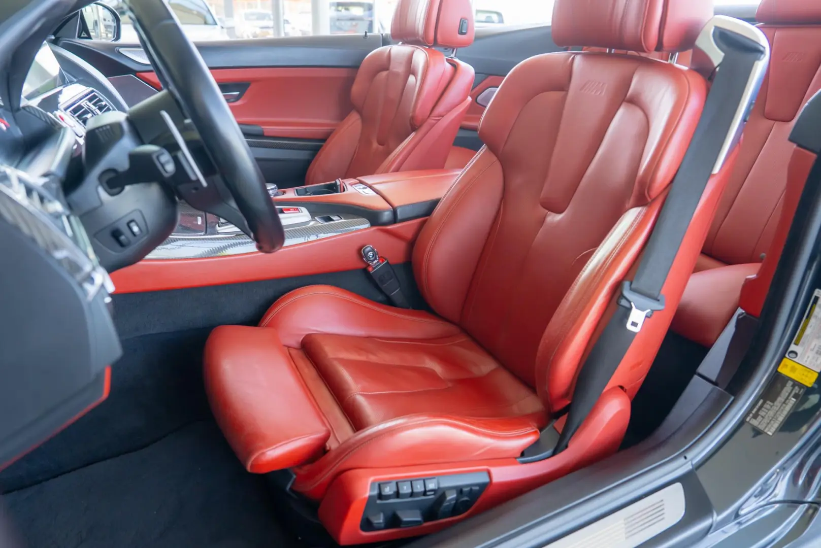 BMW M6 Cabrio 4.4 V8