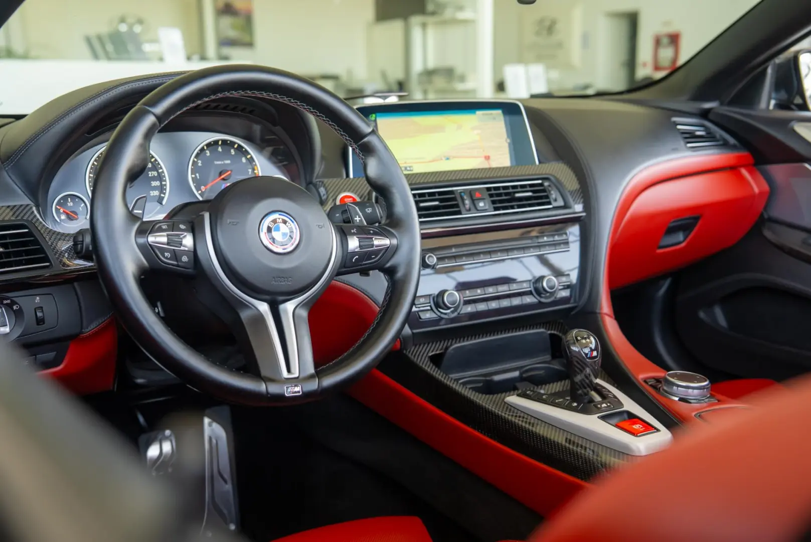 BMW M6 Cabrio 4.4 V8