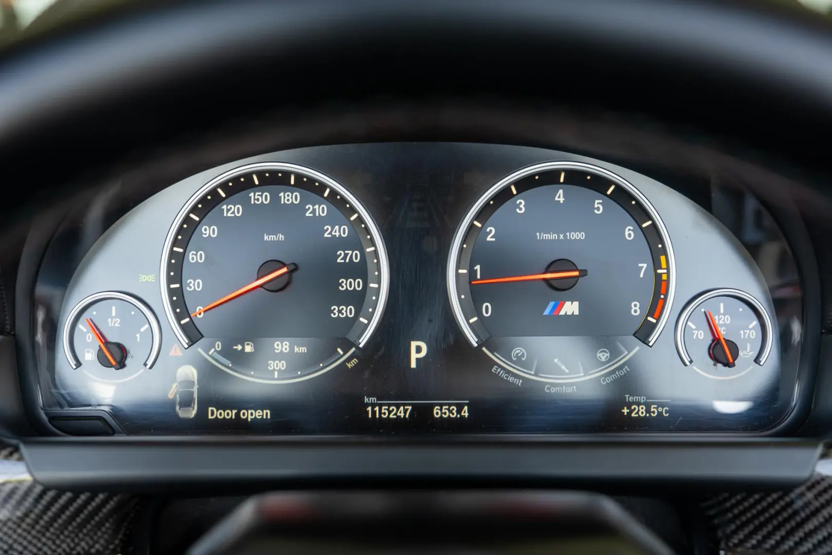 BMW M6 Cabrio 4.4 V8
