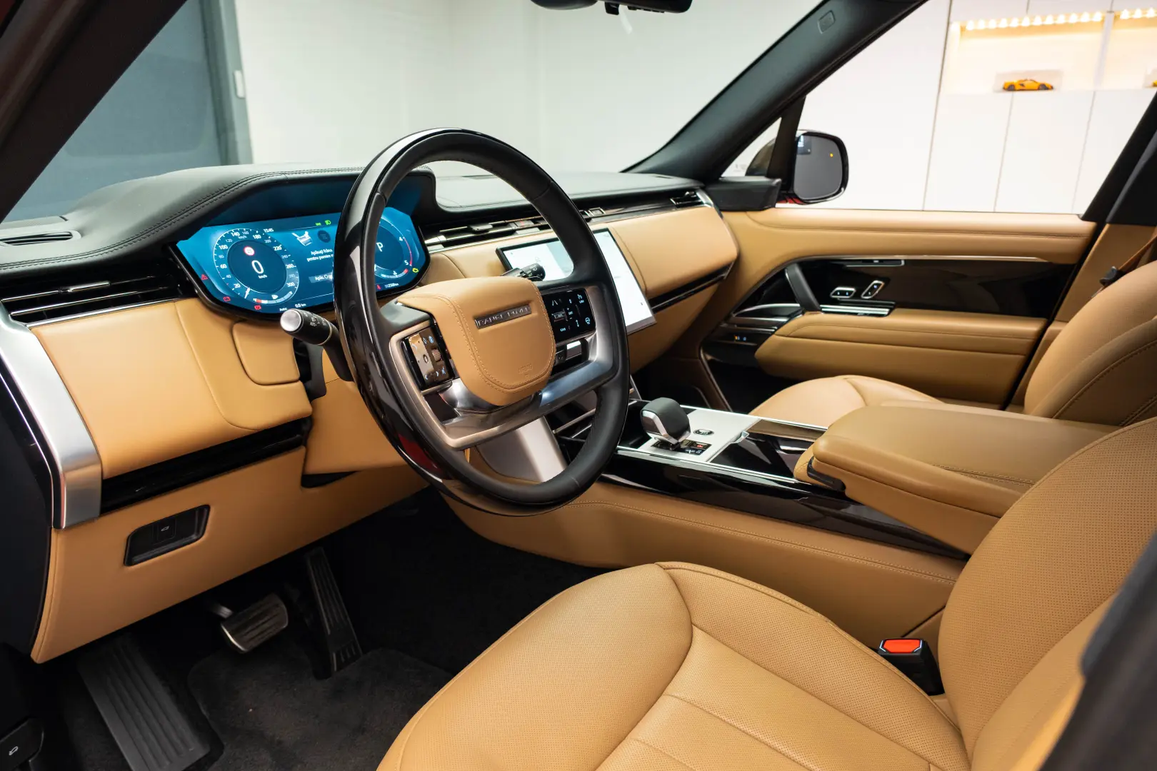 Range Rover Autobiography Meridian Soft-Close Full PPF