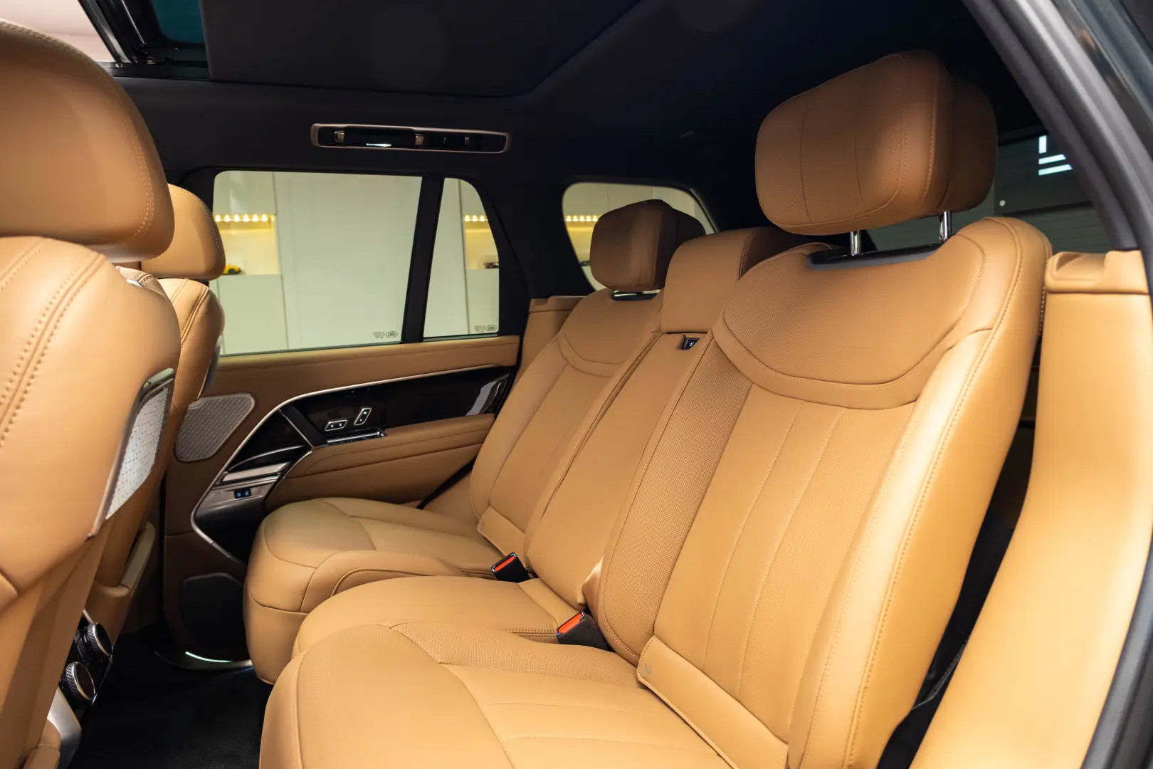 Range Rover Autobiography Meridian Soft-Close Full PPF