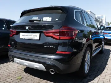 X3 xDrive 20d X-Line PANO AHK HUD LED ACC W-LAN