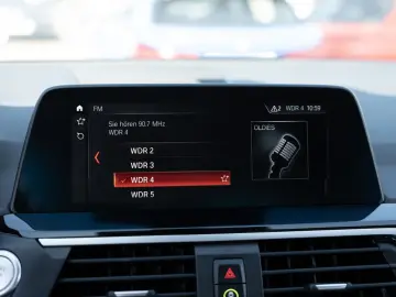 X3 xDrive 20d X-Line PANO AHK HUD LED ACC W-LAN