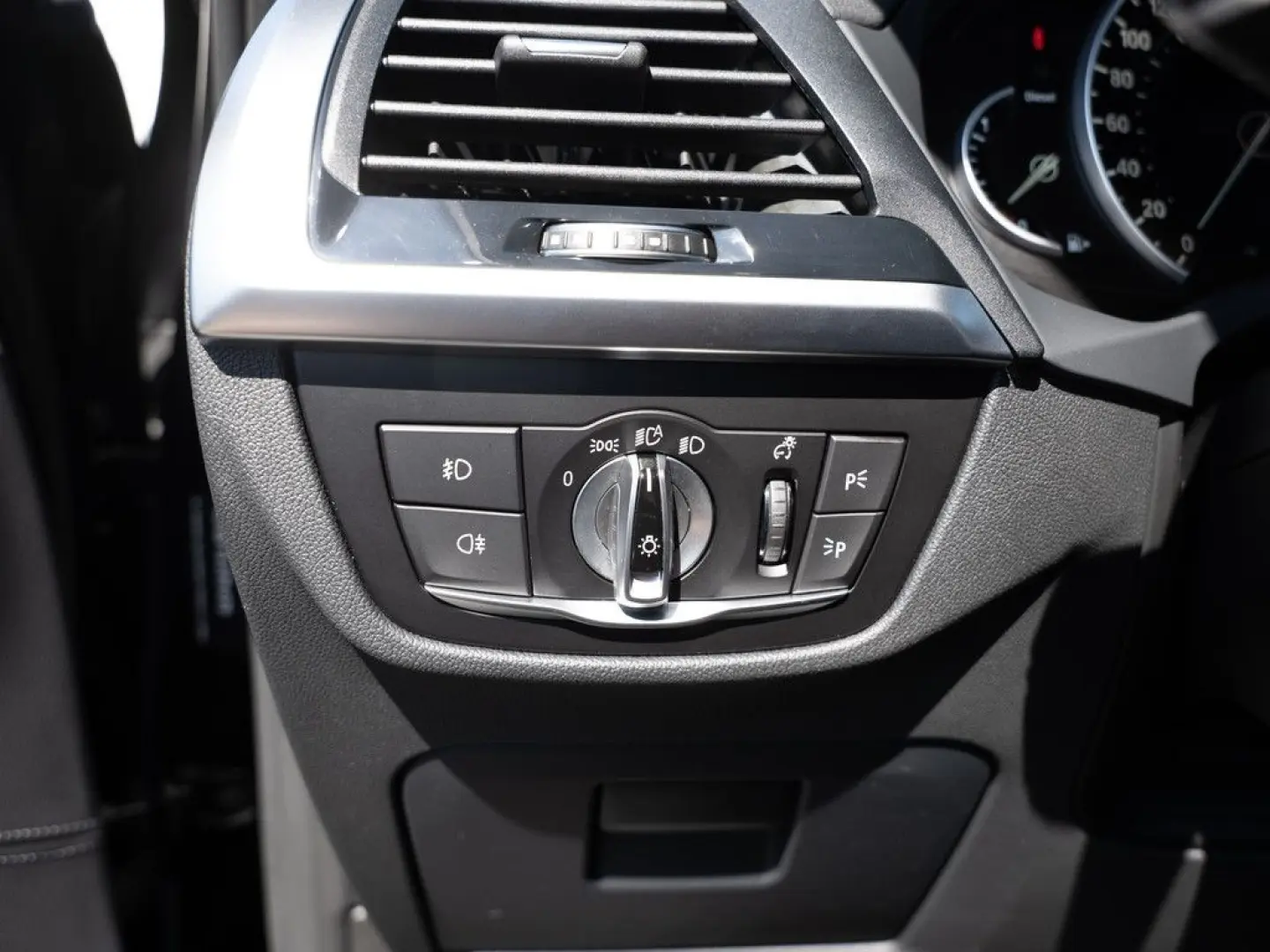 X3 xDrive 20d X-Line PANO AHK HUD LED ACC W-LAN