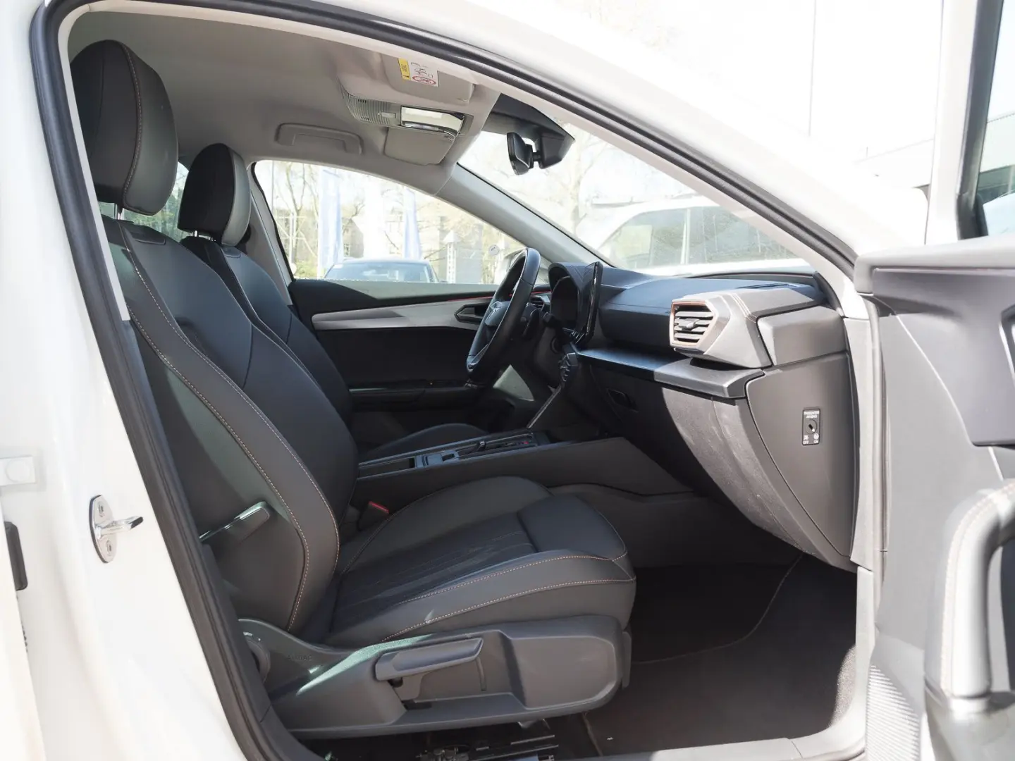 Formentor 1.4 eHybrid DSG NAVI+ FULL-LINK ACC