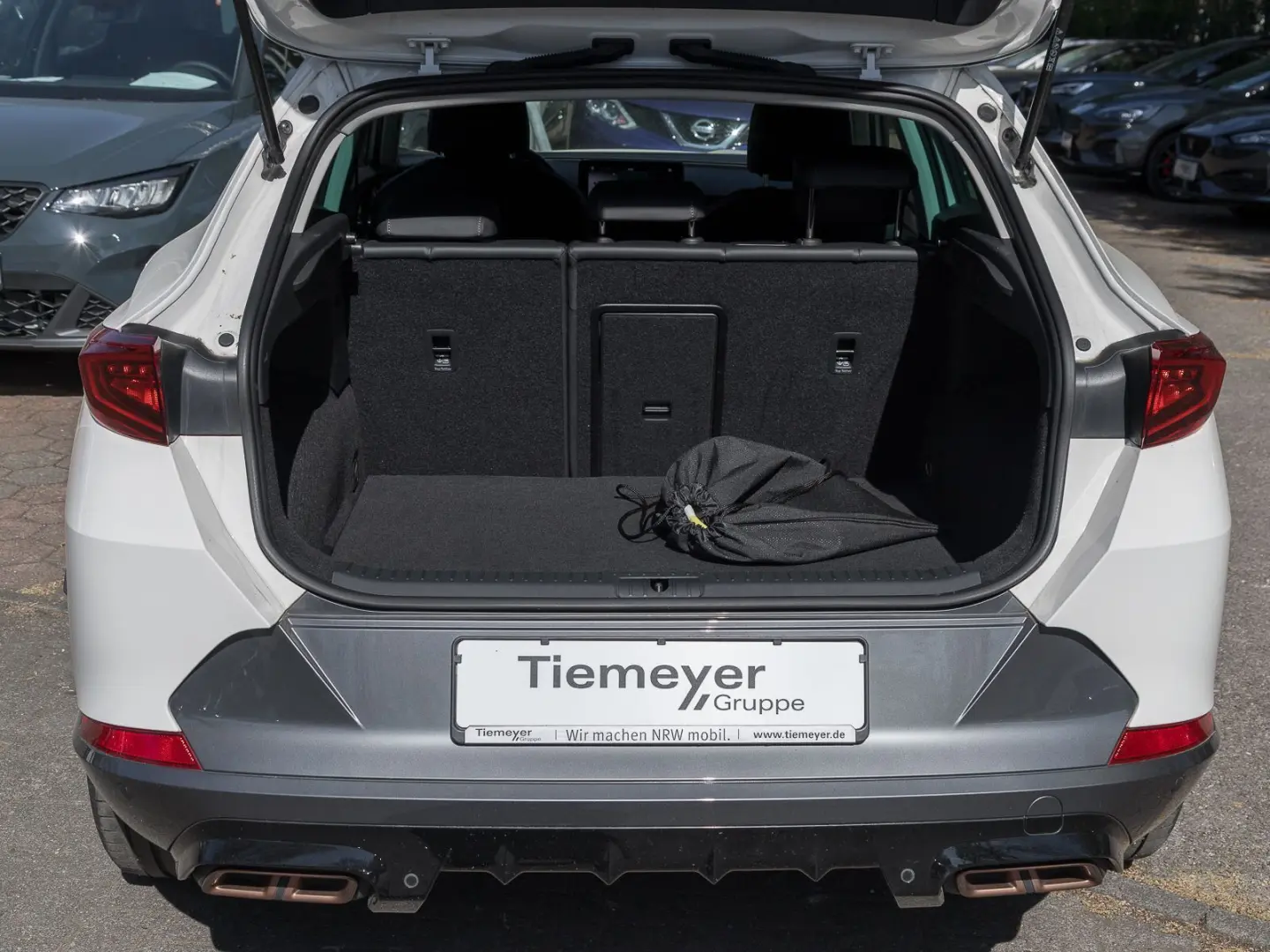 Formentor 1.4 eHybrid DSG NAVI+ FULL-LINK ACC