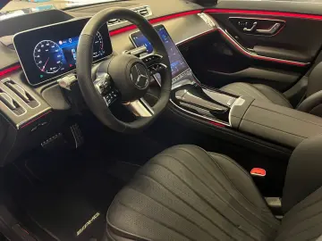 S 580e lang long AMG-Line Sound Pano Chauffeur