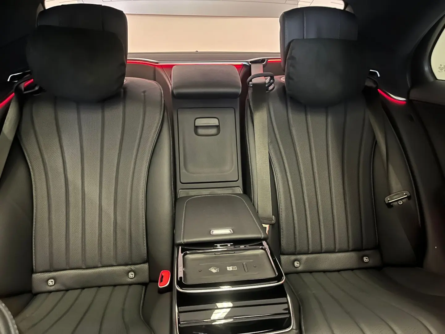 S 580e lang long AMG-Line Sound Pano Chauffeur