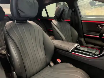 S 580e lang long AMG-Line Sound Pano Chauffeur