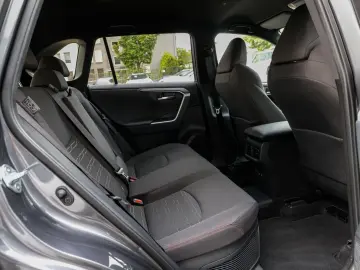 RAV 4 2.5 VVT-i Plug-in-Hybrid