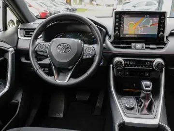 RAV 4 2.5 VVT-i Plug-in-Hybrid