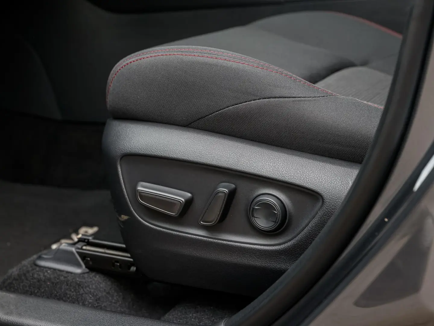 RAV 4 2.5 VVT-i Plug-in-Hybrid