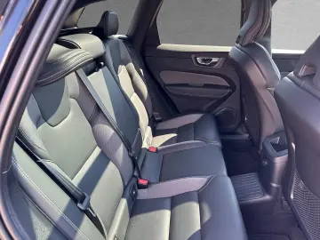 XC60 T6 Recharge Plus Dark