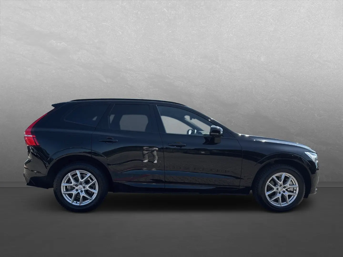 XC60 T6 Recharge Plus Dark
