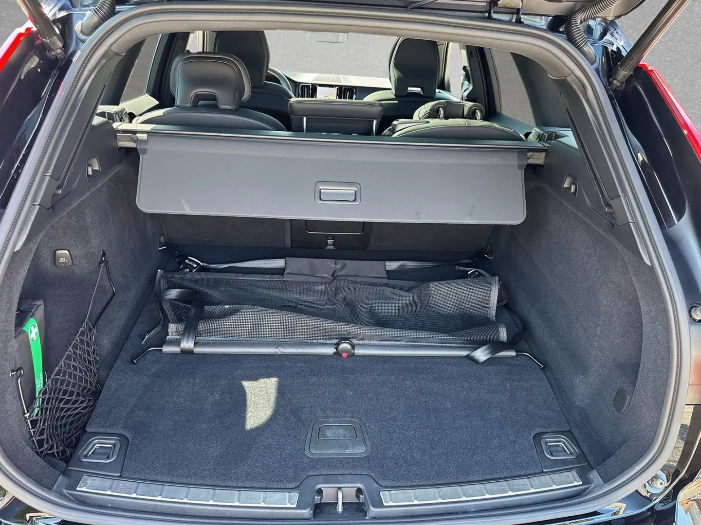 XC60 T6 Recharge Plus Dark