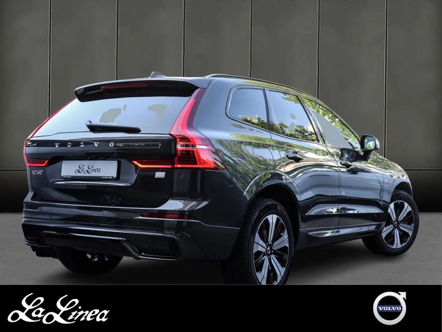 XC60 T6 AWD Recharge Plus Dark