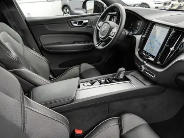 XC60 B4 R-Design