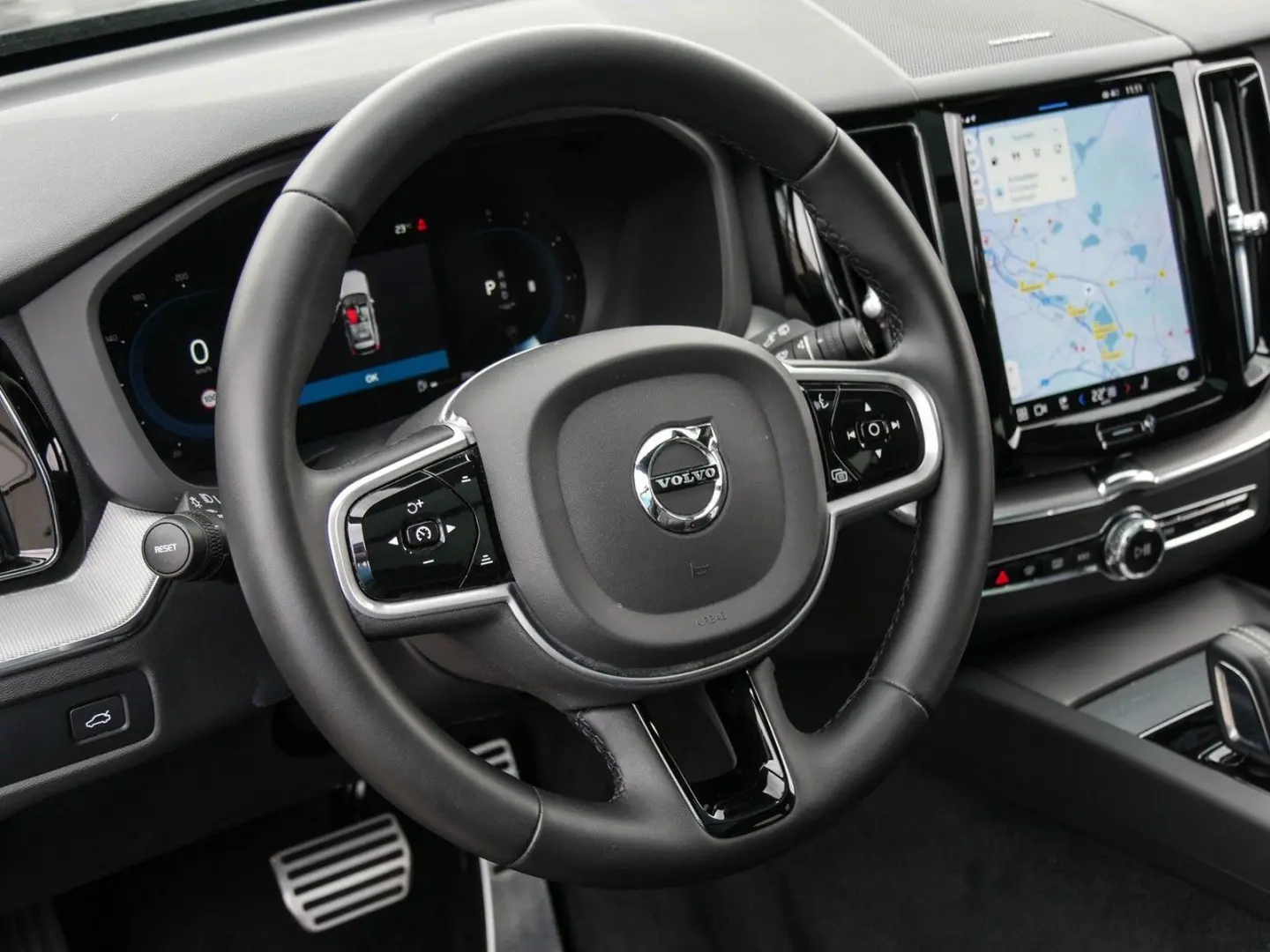 XC60 B4 R-Design