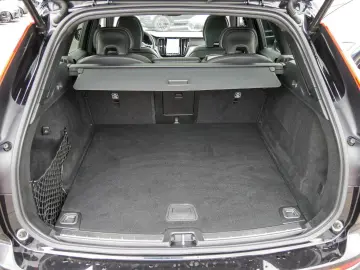 XC60 B4 R-Design