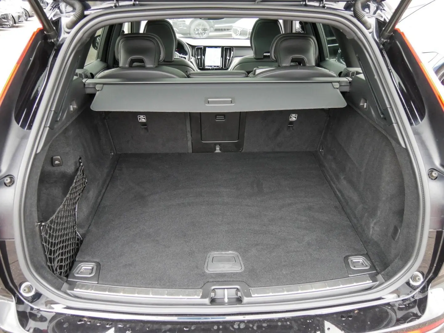 XC60 B4 R-Design
