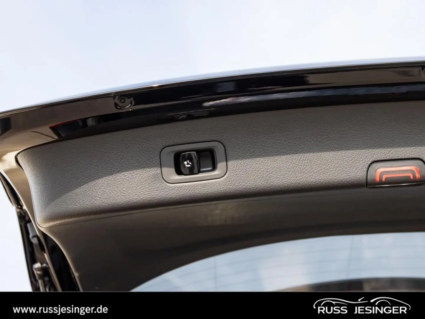 GLC 300 e 4M AMG Line *Distr*HUD*Pano*Burm*Memo*