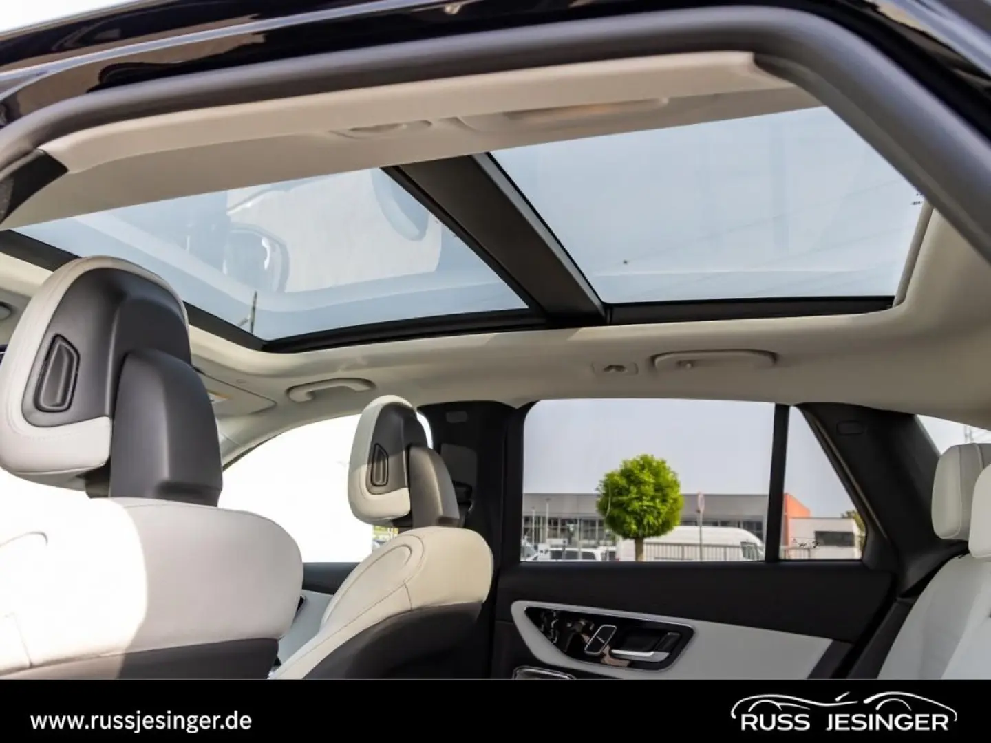 GLC 300 e 4M AMG Line *Distr*HUD*Pano*Burm*Memo*