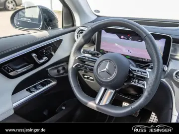 GLC 300 e 4M AMG Line *Distr*HUD*Pano*Burm*Memo*