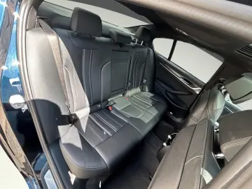 530 d xDrive M Sport GSD Laser HUD RFK ACC AHK