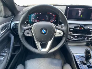 530i XDRiVE A Bluetooth HUD Navi LED Klima PDC