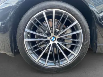 530i XDRiVE A Bluetooth HUD Navi LED Klima PDC