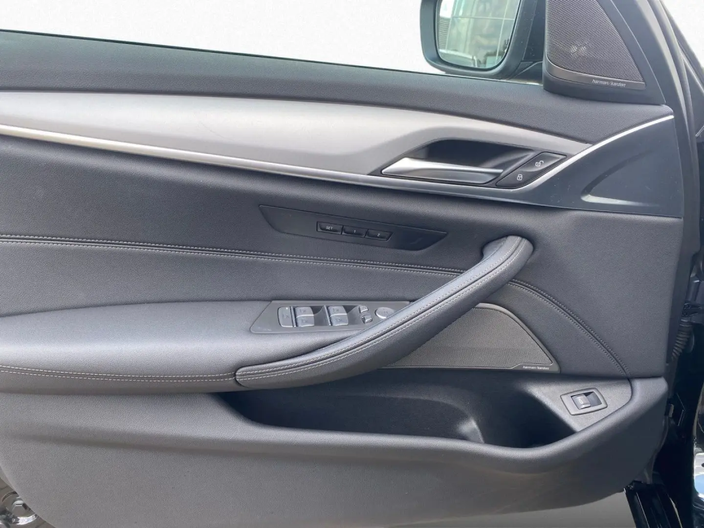 530i XDRiVE A Bluetooth HUD Navi LED Klima PDC