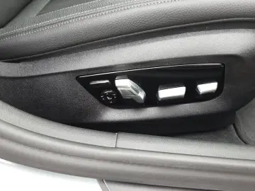 530d xDrive Lim. Luxury Line A. +TV+LASER+HUD+
