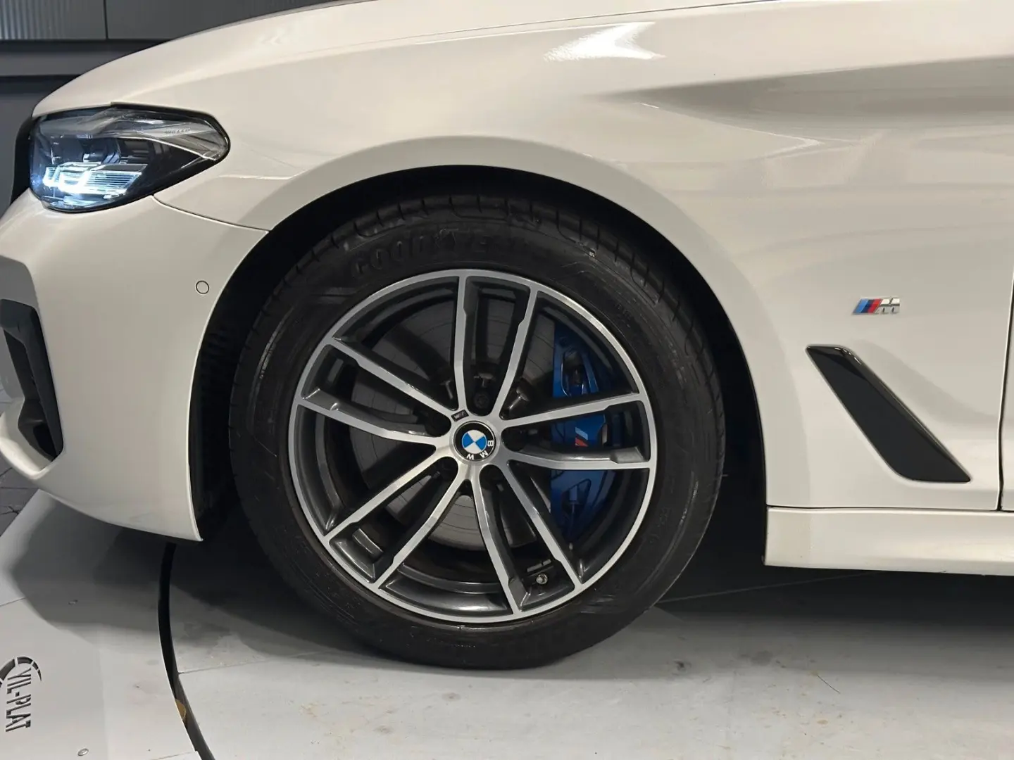 530d xDrive M-Sport*Business-Paket*HIFI*Shadow*