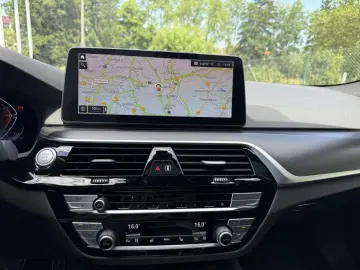 530d xDr.M Sport Standh.Fond-Ent.TV.ACC Fin.563
