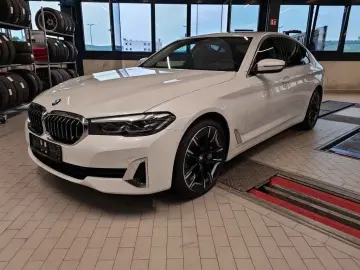 530d Lim xDrive Luxury Line ACC RFK AHK STHZ H&K