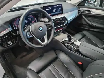 530d Lim xDrive Luxury Line ACC RFK AHK STHZ H&K