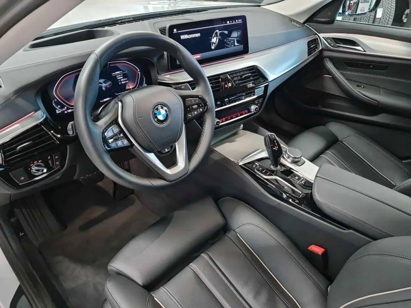 530d Lim xDrive Luxury Line ACC RFK AHK STHZ H&K