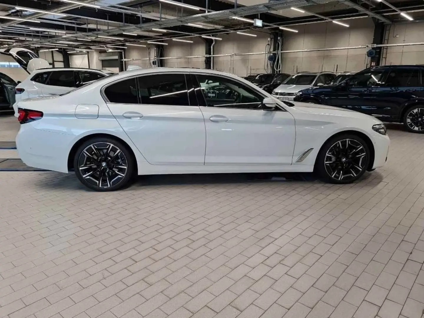 530d Lim xDrive Luxury Line ACC RFK AHK STHZ H&K