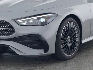 CLE 300 4MATIC Coupé AMG Line+PANORAMA+BURMESTER